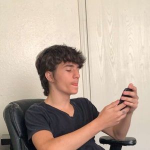 Meet your Posher, Ryan